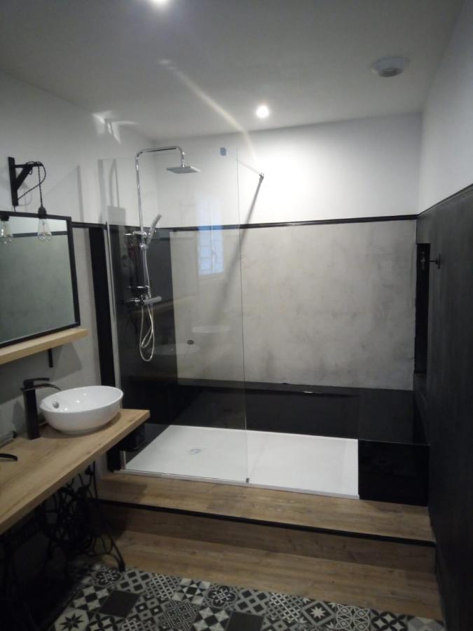 Appartement 97 M2 Proche Puy Du Fou แซงต์โลรองซูร์แซฟ ภายนอก รูปภาพ